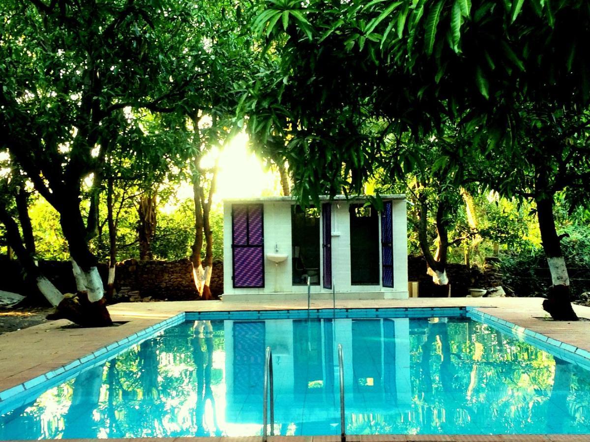 The Wilds Villa Gir Jungle Stay With Swimming Pool Sasan Gir Exterior foto